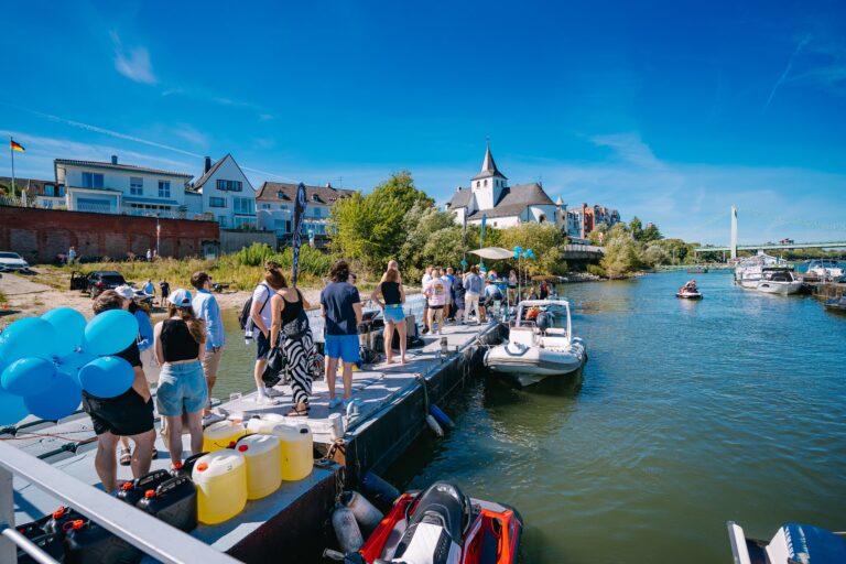 Gruppenfahrstunde für den SBF — So läuft die Praxis ab