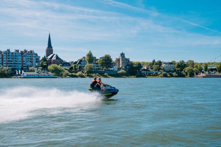 Skippertraining nach dem SBF — Sicher und souverän auf dem Wasser