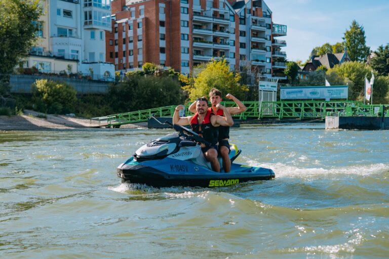 SBF See Navigation — Navigationsaufgaben verstehen & üben